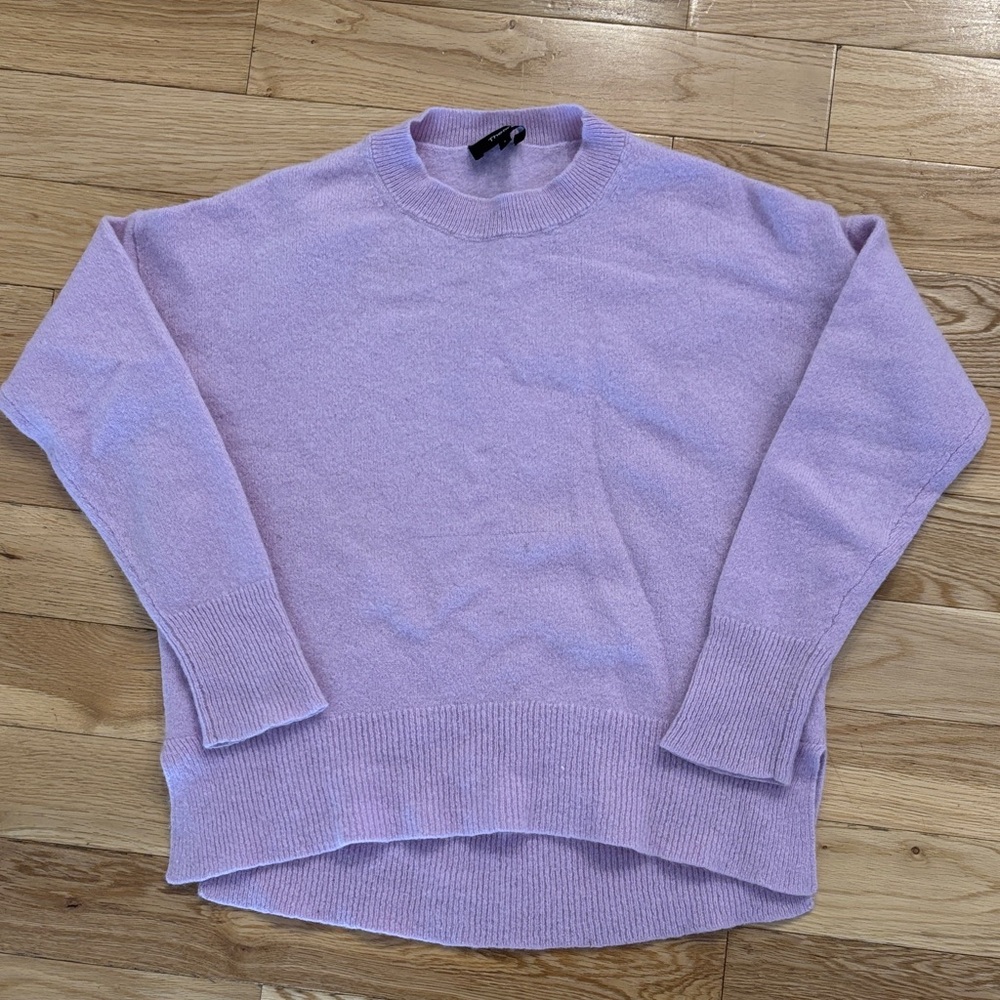 Theory Lilac Crew Neck Sweater Size Large 100% Cashmere
